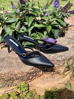 Elle Black Pointed Embossed Leather Mules with Strap Kitten Summer Sandals